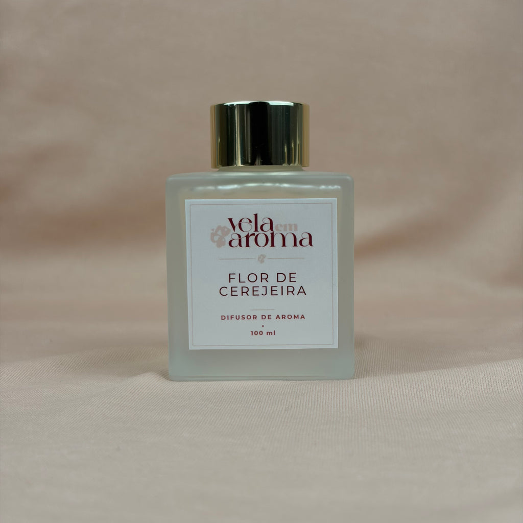 Aromatizador de Ambiente em Varetas 100 ml – Vidro Fosco
