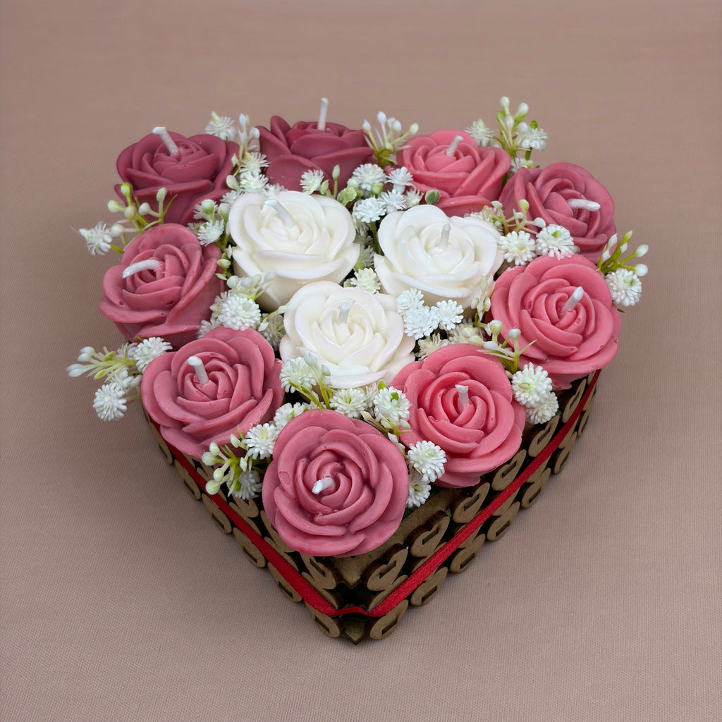 Arranjo Aromático Coração com Rosas 160 Gramas