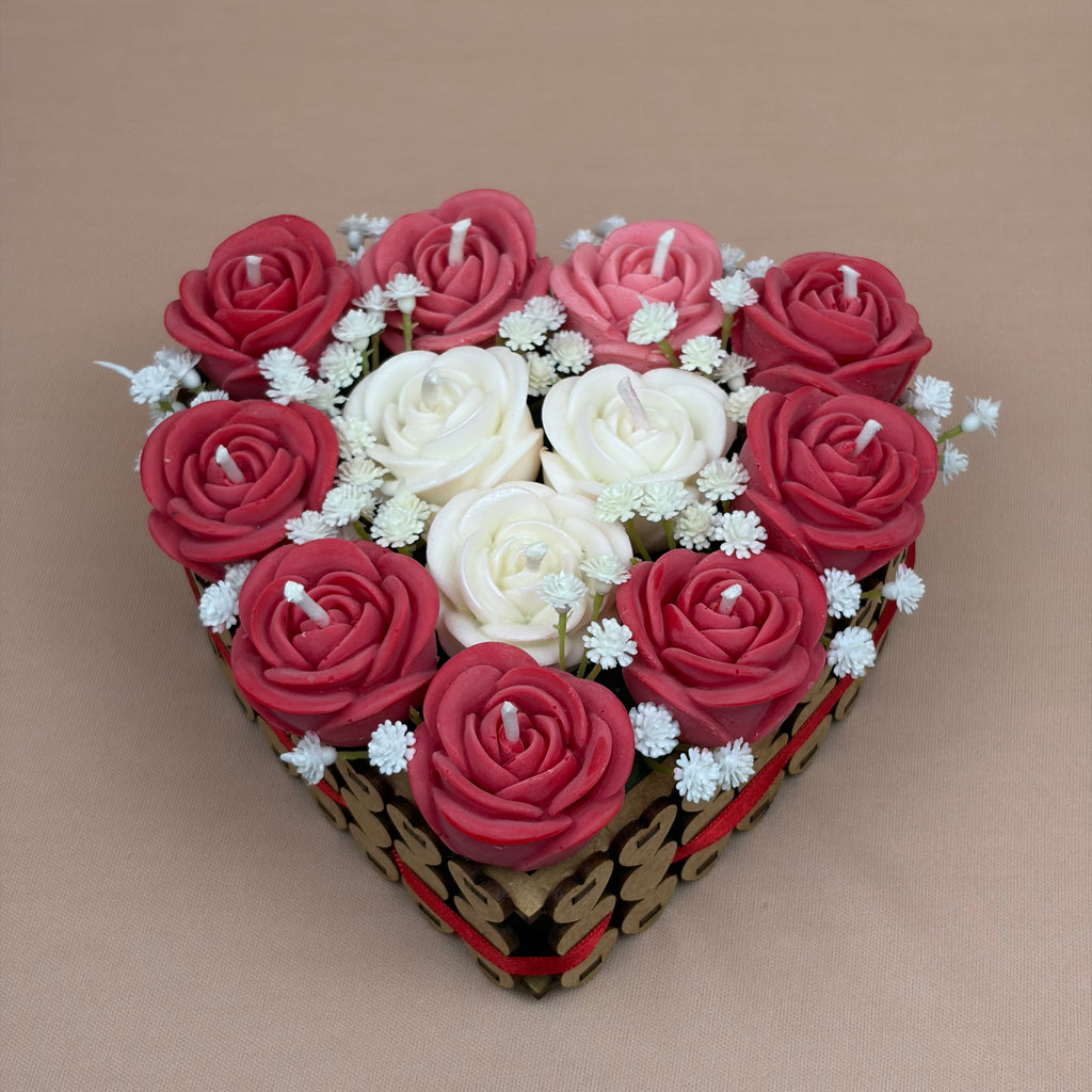 Arranjo Aromático Coração com Rosas 160 Gramas