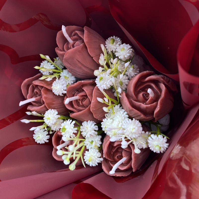 Buquê de Velas Aromáticas em Formato de Rosa 100 Gramas – Presente Decorativo Romântico