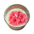 Vela Aromática de 80 Gramas em Copo com tampa de Madeira - Flor Hortência