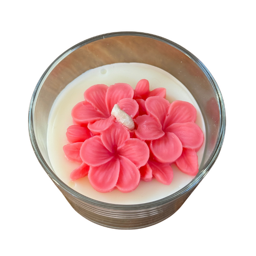 Vela Aromática de 80 Gramas em Copo com tampa de Madeira - Flor Hortência