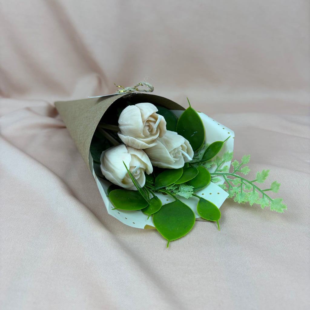 Vela Aromática Buquê de Rosas 60 Gramas
