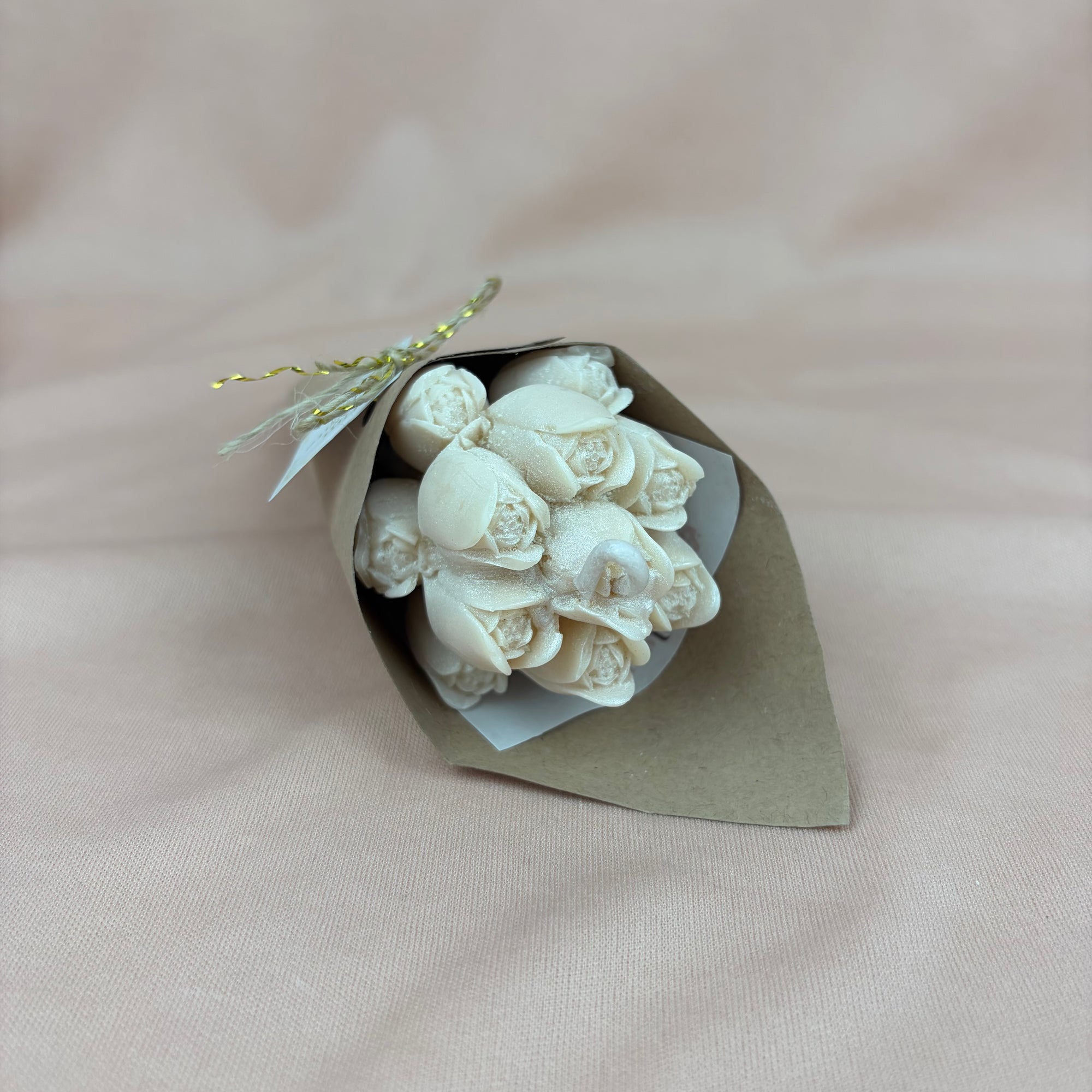Vela Aromática Desmoldada Buquê de Tulipas 70 Gramas