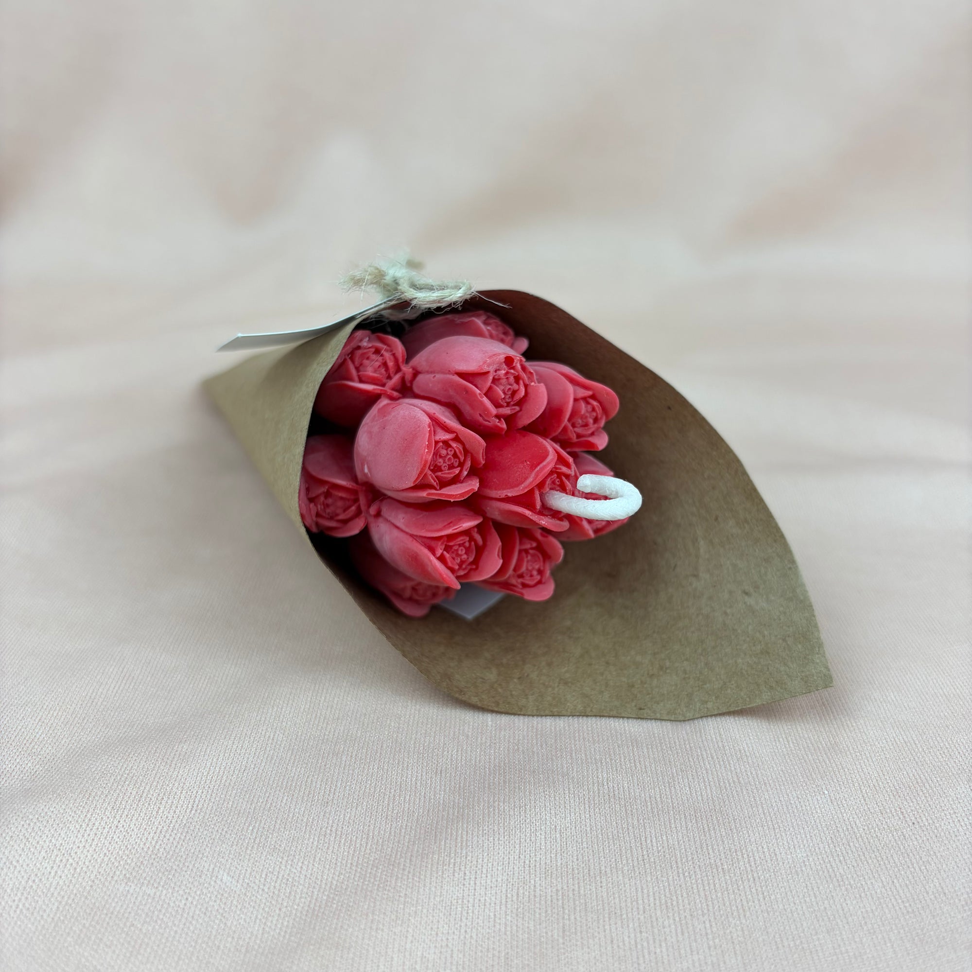 Vela Aromática Desmoldada Buquê de Tulipas 70 Gramas
