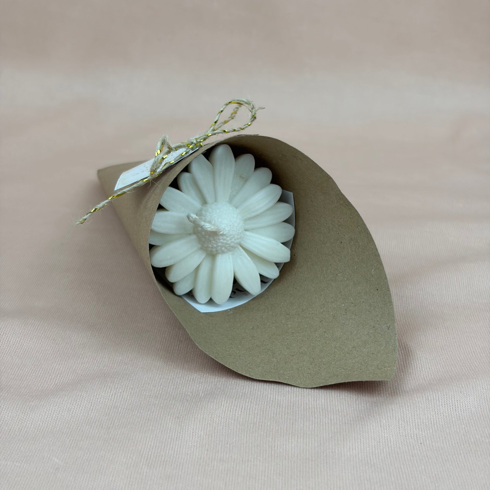 Vela Aromática Flor de Margarida 20 Gramas
