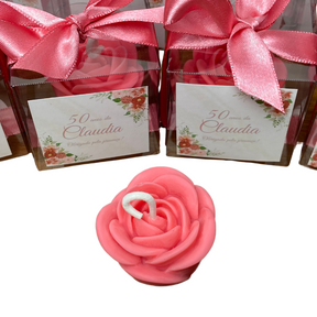 Vela Aromática Desmoldada Mini Rosa 20 Gramas - Lembrancinhas de Aniversário de 50 Anos Personalizada