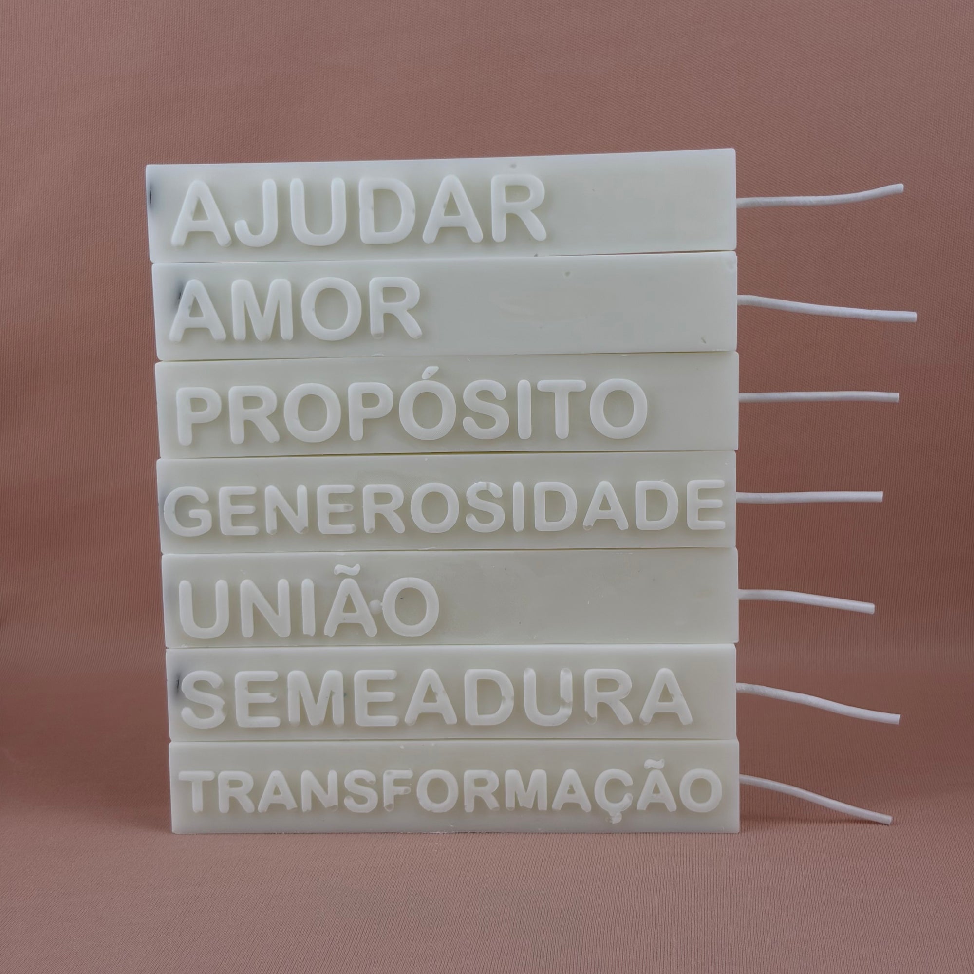 Vela Aromática com Palavra 70 Gramas