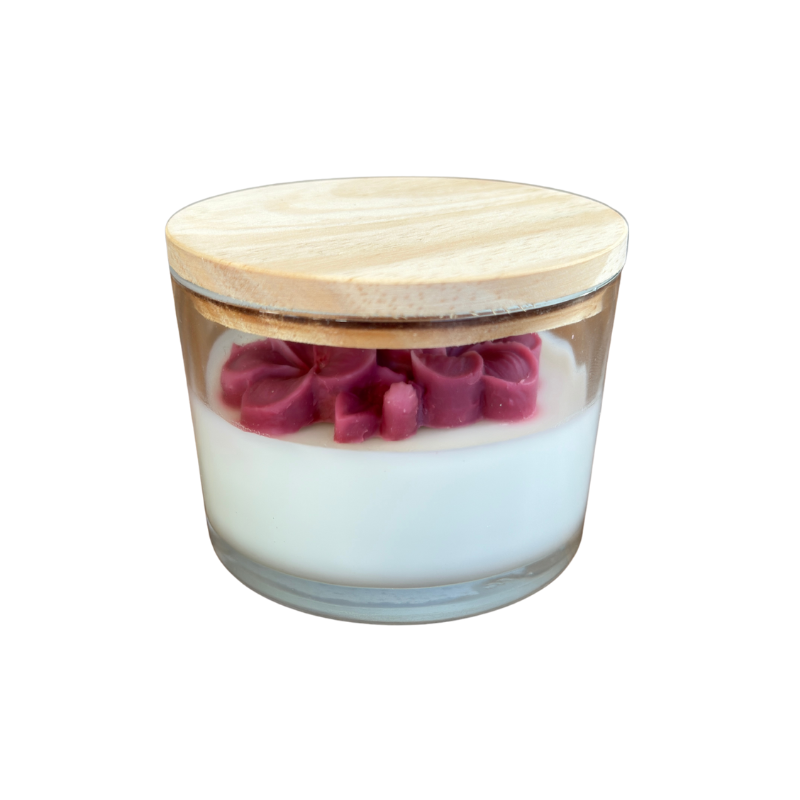 Vela Aromática de 80 Gramas em Copo com tampa de Madeira - Flor Hortência